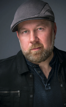 Christopher Sabat